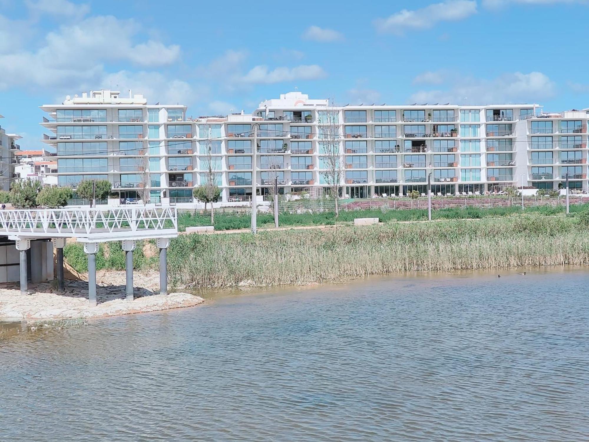 Bayline- Beachfront And Pool Armação de Pêra Exteriér fotografie